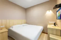 More Joy Express Hotel Hotel dekat Dacheng Station
