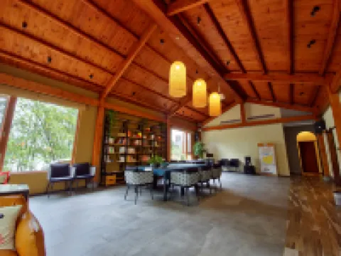 浮生半日民宿（灕江碧巖閣店）