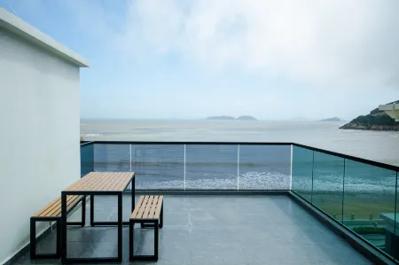 Shengsi City Outside Liuyueli Homestay Отели рядом с достопримечательностью «Liuhe Chaoyang Scenic Area»