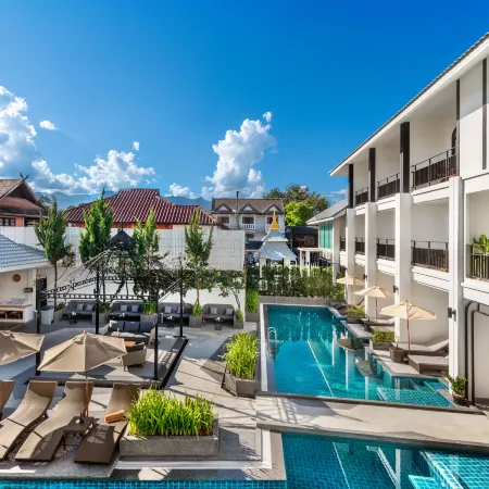 Ai Pai Hotel