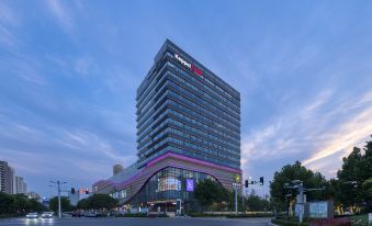 Lavande Hotel (Tianjin Zhongxin Ecological City Jijing Tiandi Branch)