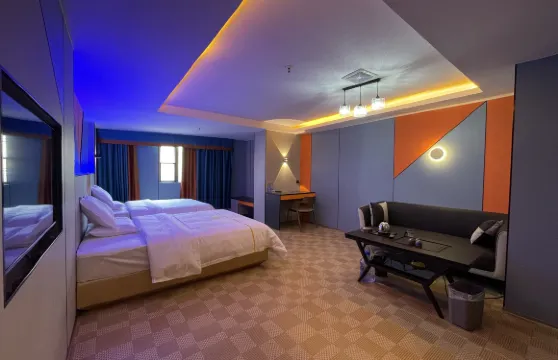 龍川51果園酒店