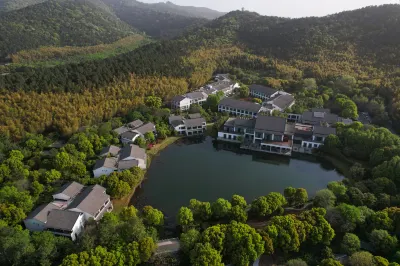 Huanxiu Resort & Spa Hotel Hotels in Shihu Lake/Shangfang Mountain Scenic Spot/International Education Zone