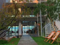 Erhai Shiguang Lake View Inn（Jinsuo Island） Hotels in Jinsuo Island