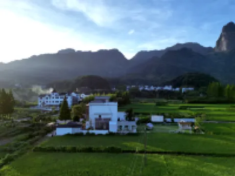 MOUNTAIN FIELD FLOWER HOUS Hotels in Jiangshan