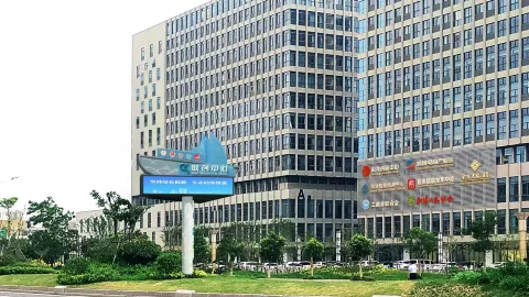 Wenlv,Sheyang JINLING JIALONG HOTEL in Шеян