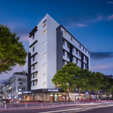 Weibayiju Residence (Guangzhou Shangxiajiu Changshou Road Subway Station Store) Отели рядом с достопримечательностью «Ли-Ван»