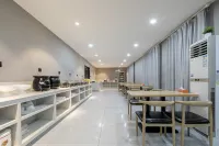 Borrman Hotel (Xiangyang Gucheng National Wetland Park) Hotel a Gucheng