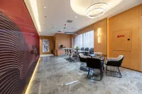Super 8 Collection Hotel (Beijing Capital Airport New International Exhibition Center) - 2-Star