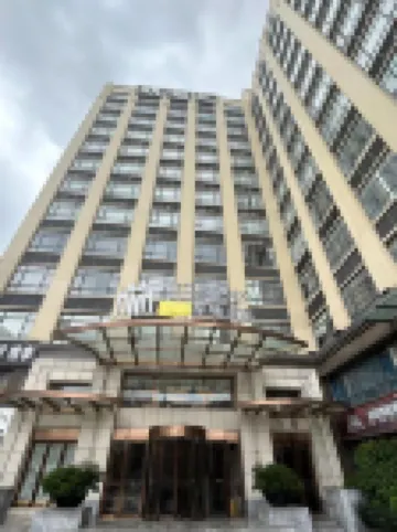 廣州白雲站江南市場都城飯店