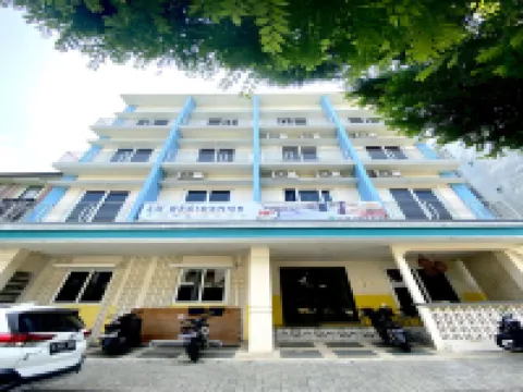 Behomy 3C Residence Near Ice BSD Hotels in Pagedangan