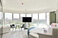 Xinyue · High-altitude Travel Photo Smart Homestay