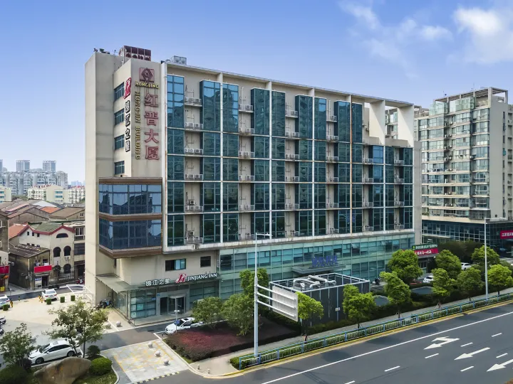 Jinjiang Inn (Changzhou Olympic Sports Center)