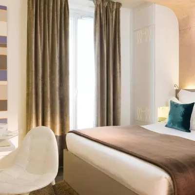 New Hotel République โรงแรมใกล้สถานีเมโทรร็องบูโต