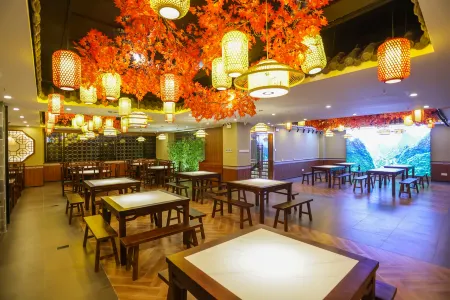 TRUE GO Hotel（Shenzhen Huaqiangbei Sports Center Store） Отели рядом с достопримечательностью «ShunPing BuXingJie»