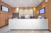GreenTree Inn (Changshu Southeast Yuyue Plaza Store) - 2 ดาว