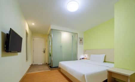 7 Days Inn (Changsha Kaifu Temple Metro Station) - Housity