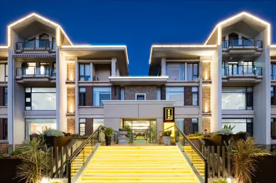 Xilu Lakeside Boutique Hotel Các khách sạn gần CPC Yunnan Provincial Committee Party School