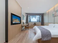Longmanne Hotel (Xihu Shuidong Street Store) Hotels in Huizhou