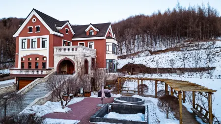 Smelling snow Pavilion Отели рядом с достопримечательностью «Yabuli Northeast Ice and Snow Folk Village»