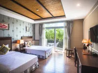 Seaside Resort Hotels near Ho May Amusement Park