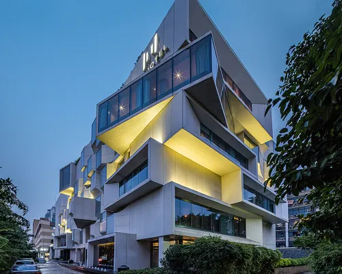 Hui Hotel Hotels near Huaxin Station