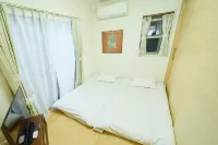 Shinjuku Deep Lane White House・ZHUOJU