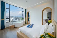 Famous Garden Inn (Dali Ancient City Branch) - ที่มีอ่างอาบน้ำ