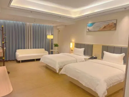 Walton Hotel (Longchuan Railway Station Branch) Отели рядом с достопримечательностью «Heyuan Tuocheng»