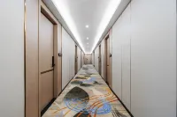 Twina Hotel (Shantou Small Park)
