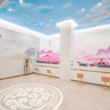 Fangfei April Hotel