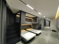 沐槿電競酒店 鄰近中共濟源市委黨校的酒店