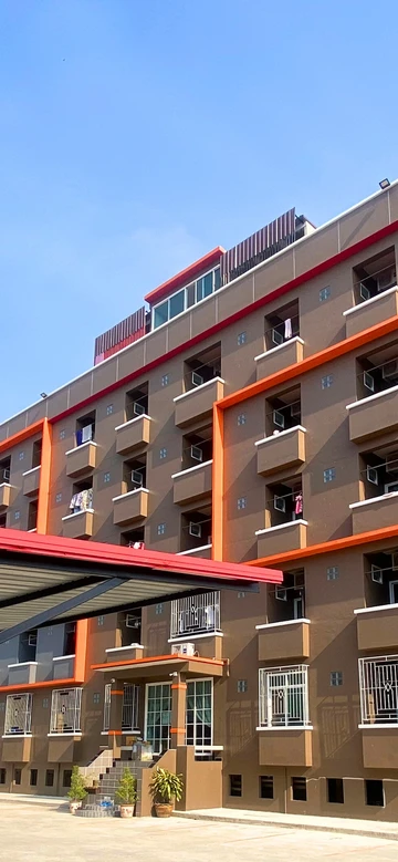 รูปภาพของแกรนด์ แสนสุข อ้อมน้อย