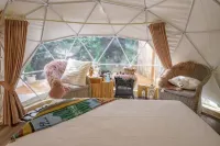 Nelamit Hotels in Mae On