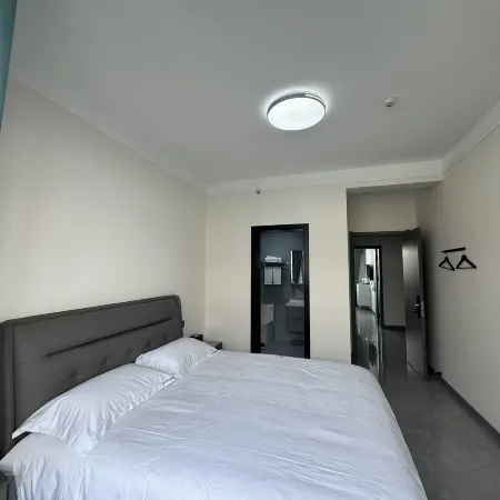 Linzhou Fenghuang Homestay