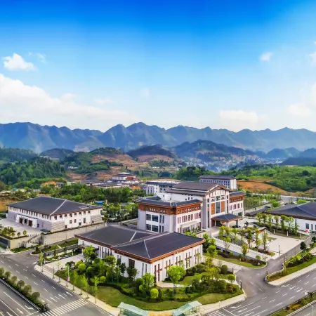 Renhuai Hot Spring Hotel Отели в г. Женьхуай