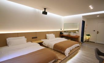 Guiyin Shanshui, Healing Oxygen Bar, Lakeside Vacation Beauty Hotel (Four Sided Mountain Store)