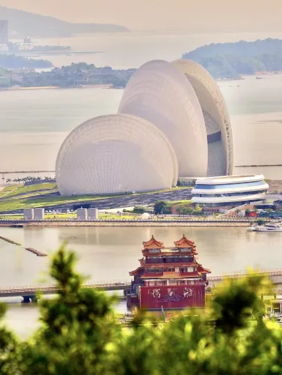 Zhuhai Boting Hotel (Lovers Road Beach Swimming Pool)