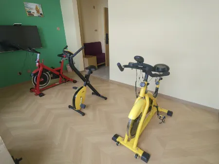 Hulunbuir Miracle · Cloud Hotel Отели рядом с достопримечательностью «Hulunber College West Campus»