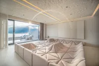 Shiyu | HolidayVilla Designer Luxury Seaview Resort Hotel (Dali Erhai)
