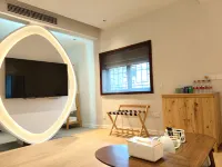 Fanjing Mountain Moyunjian (Yunshe Shenlongtan store) Hotels near Longjing Square