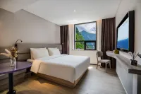 Atour Light Hotel Jiuzhaigou Hotels in Jiuzhaigou