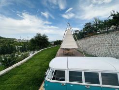 Yinque Residency Health Resort Hotel