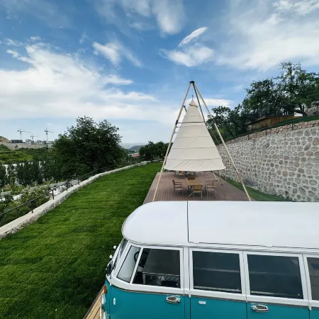 Yinque Residency Health Resort Hotel