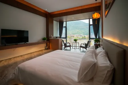 Longmen Chinese Inn Отели рядом с достопримечательностью «Jiangyou Barrier»