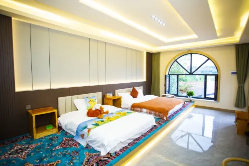 Mengli Gelou Homestay - ที่มีอ่างอาบน้ำ