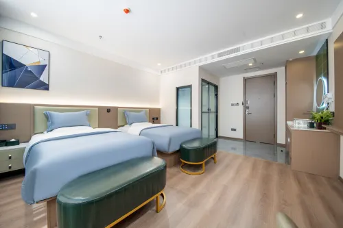 Eve Beauty Hotel (Huimin Street - Bell Tower Metro Station Store) - 2-Star