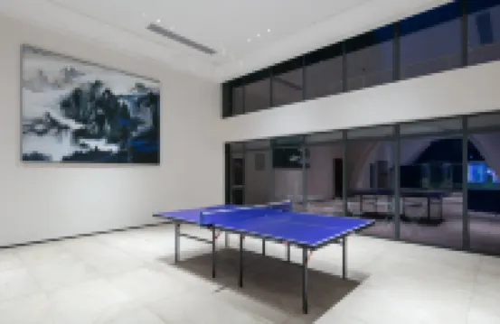 Green Orange Seaview Hotel