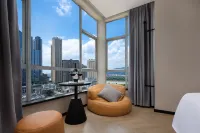 Dream Pillow Hotel (Wuyi Square Branch)