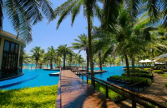 クラウン プラザ ダナン